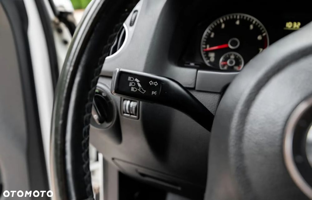 Volkswagen Golf Plus - 15