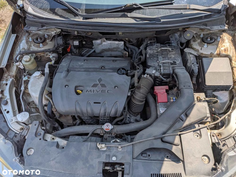 Mitsubishi Lancer 1.8 Invite - 14