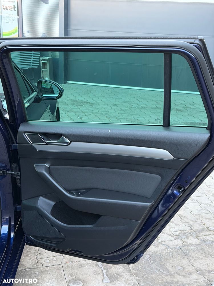 Volkswagen Passat 2.0 TDI SCR DSG Trendline - 23