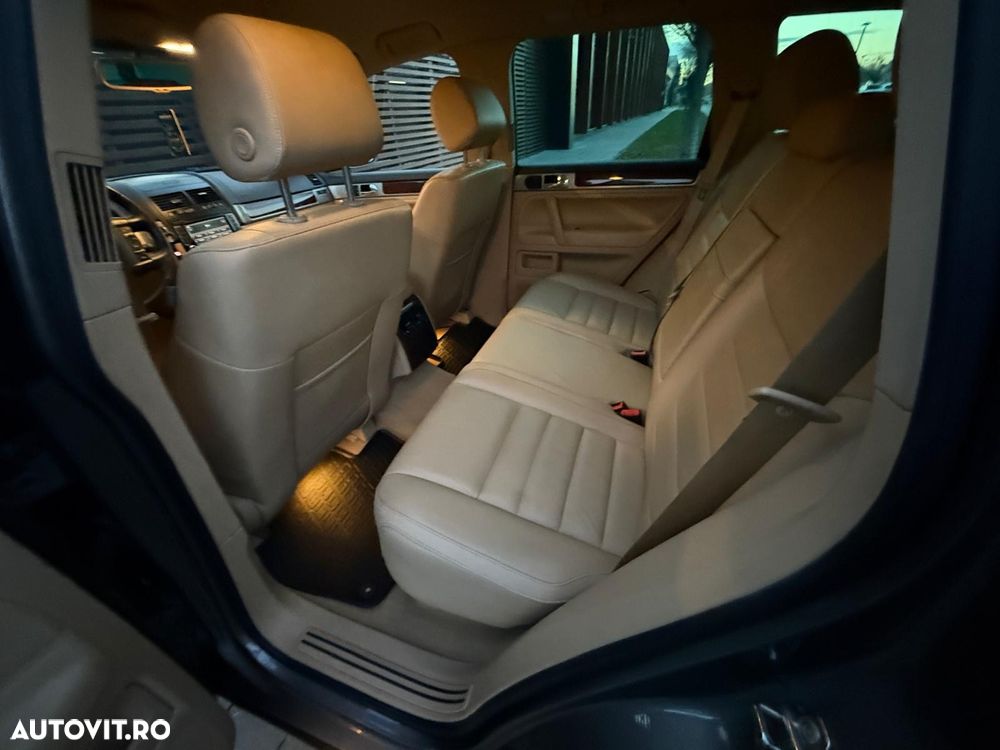 Volkswagen Touareg 3.0 V6 TDI DPF Automatik Exclusive Edition - 12