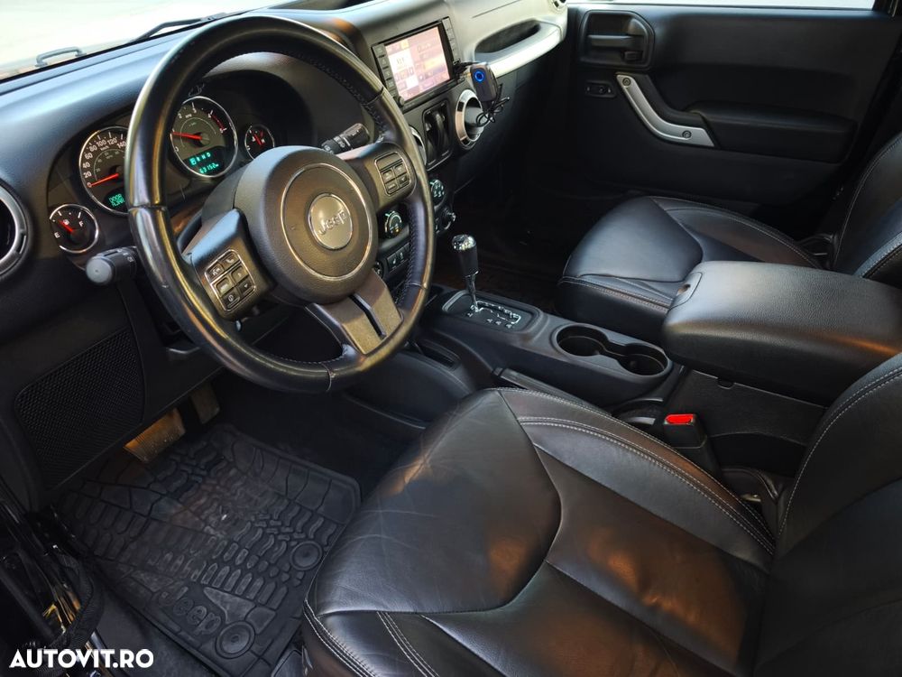 Jeep Wrangler 2.8 CRD AT Sahara - 13