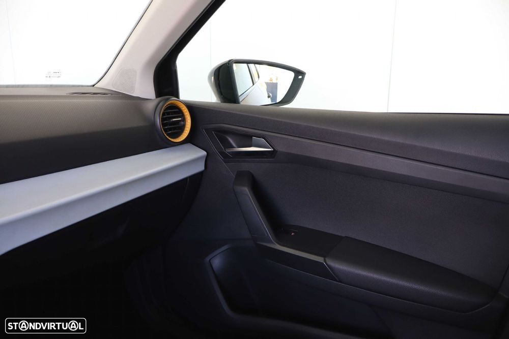 SEAT Arona 1.0 TSI Style - 38