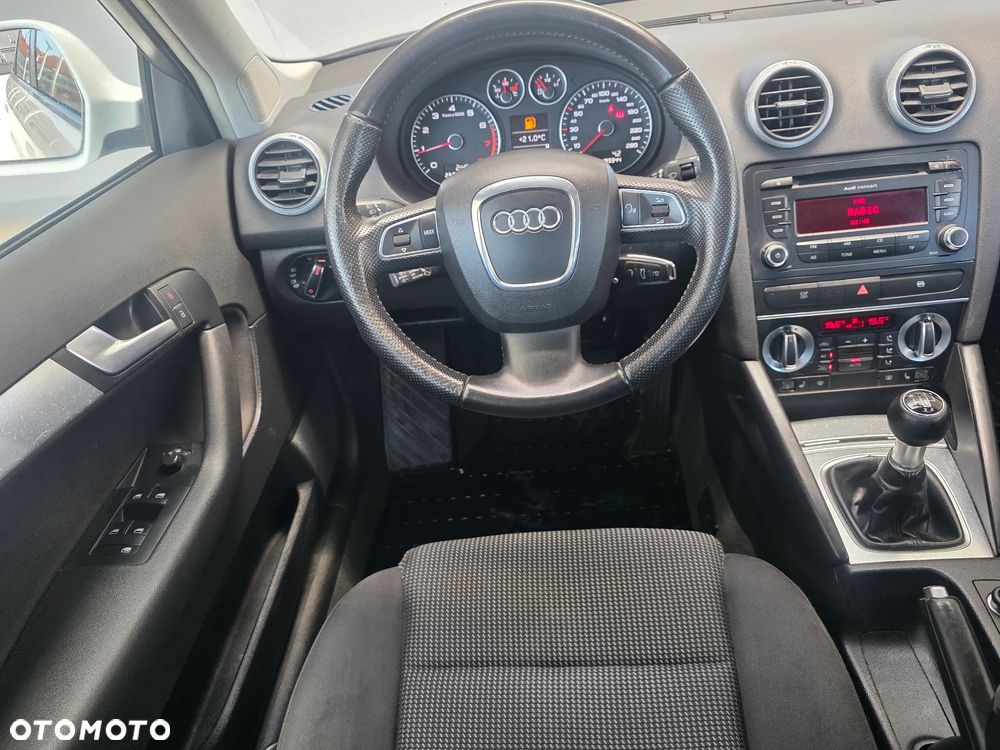 Audi A3 Sportback - 21