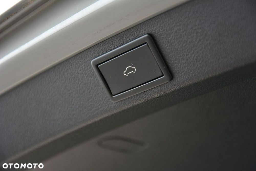 Skoda Octavia 2.0 TSI RS 230 DSG - 33