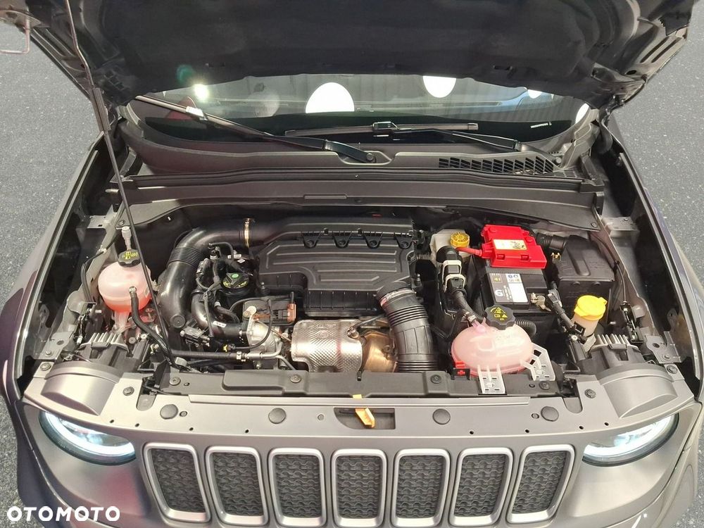 Jeep Renegade - 35