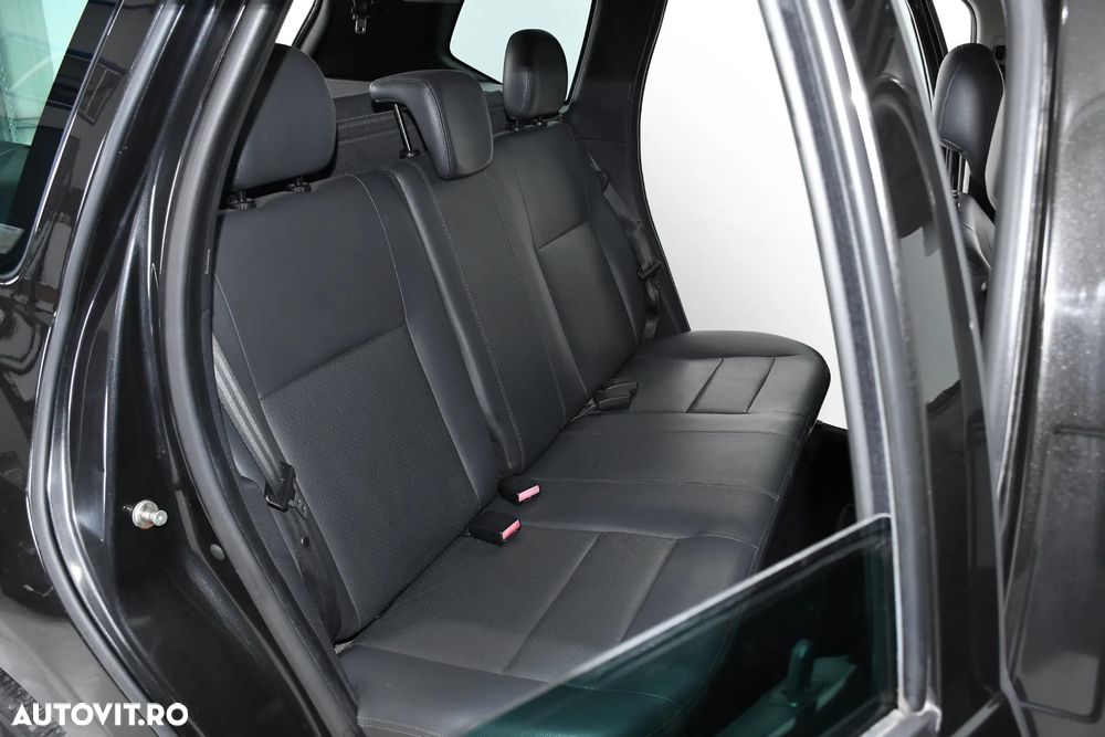 Dacia Duster dCi 110 FAP 4x2 Laureate - 6