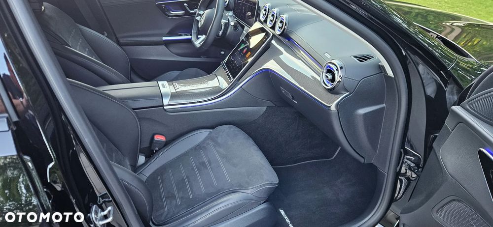 Mercedes-Benz Klasa C 220 d mHEV AMG - 30