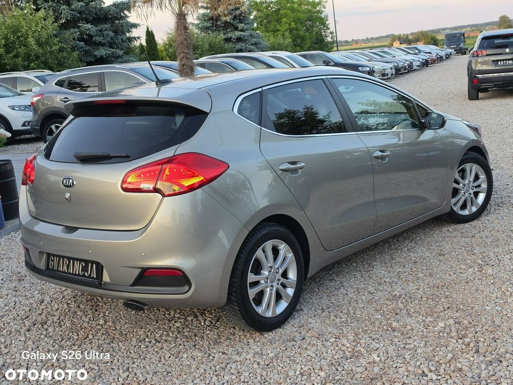 Kia Ceed - 24