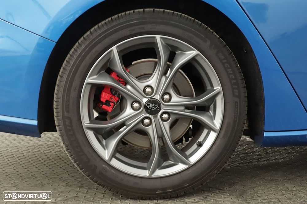 Ford Focus SW 1.0 EcoBoost MHEV ST-Line X - 5