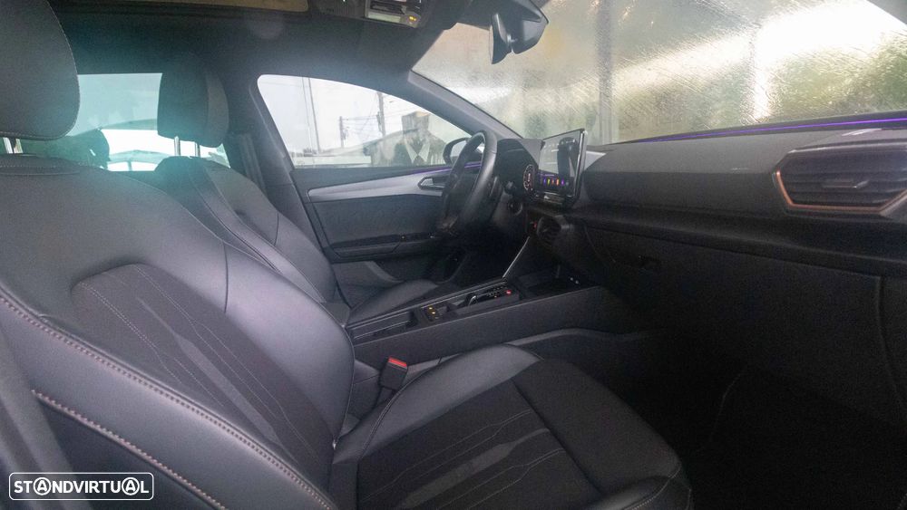 Cupra Leon ST 1.5 eTSI MID DSG - 12