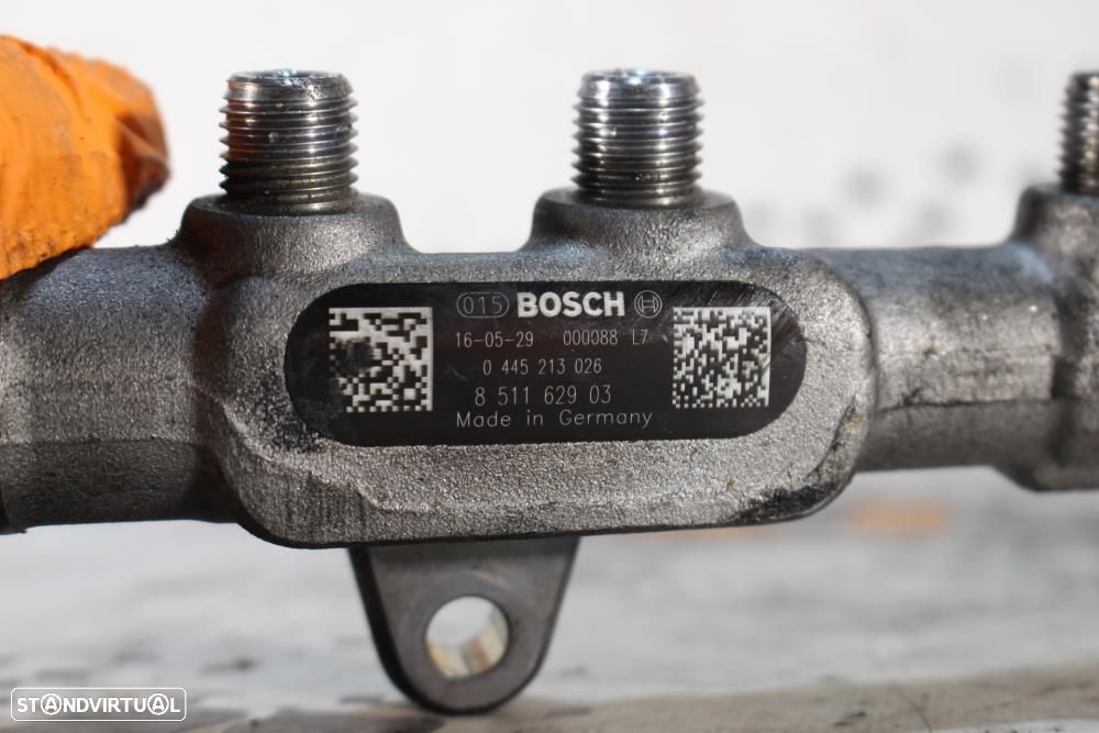 Régua / Rail De Injeção Bmw 1 (F20)  13538511629 / 8511629 / 044521302 - 7