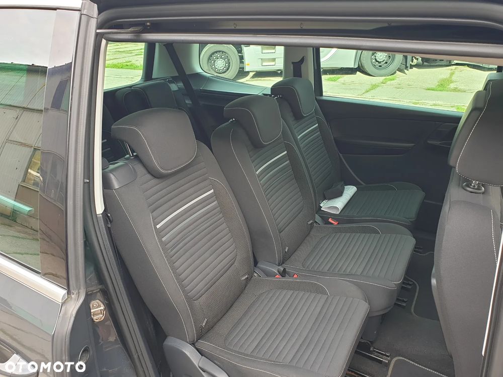 Volkswagen Sharan 2.0 TDI DSG BlueMotion Technology Cup - 31