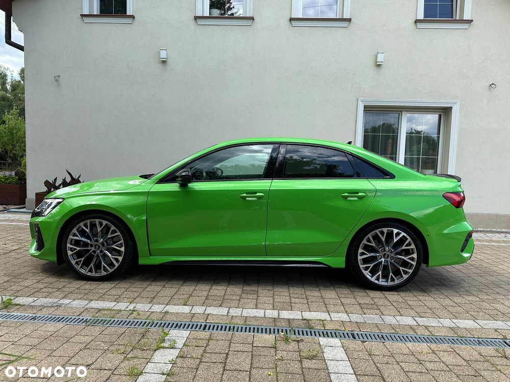 Audi RS3 Limousine - 2