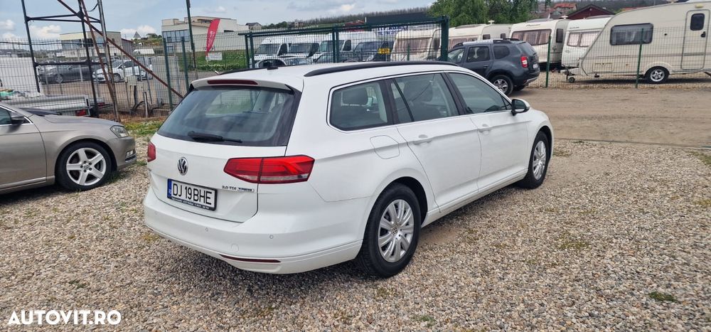 Volkswagen Passat 2.0 TDI (BlueMotion Technology) Comfortline - 2