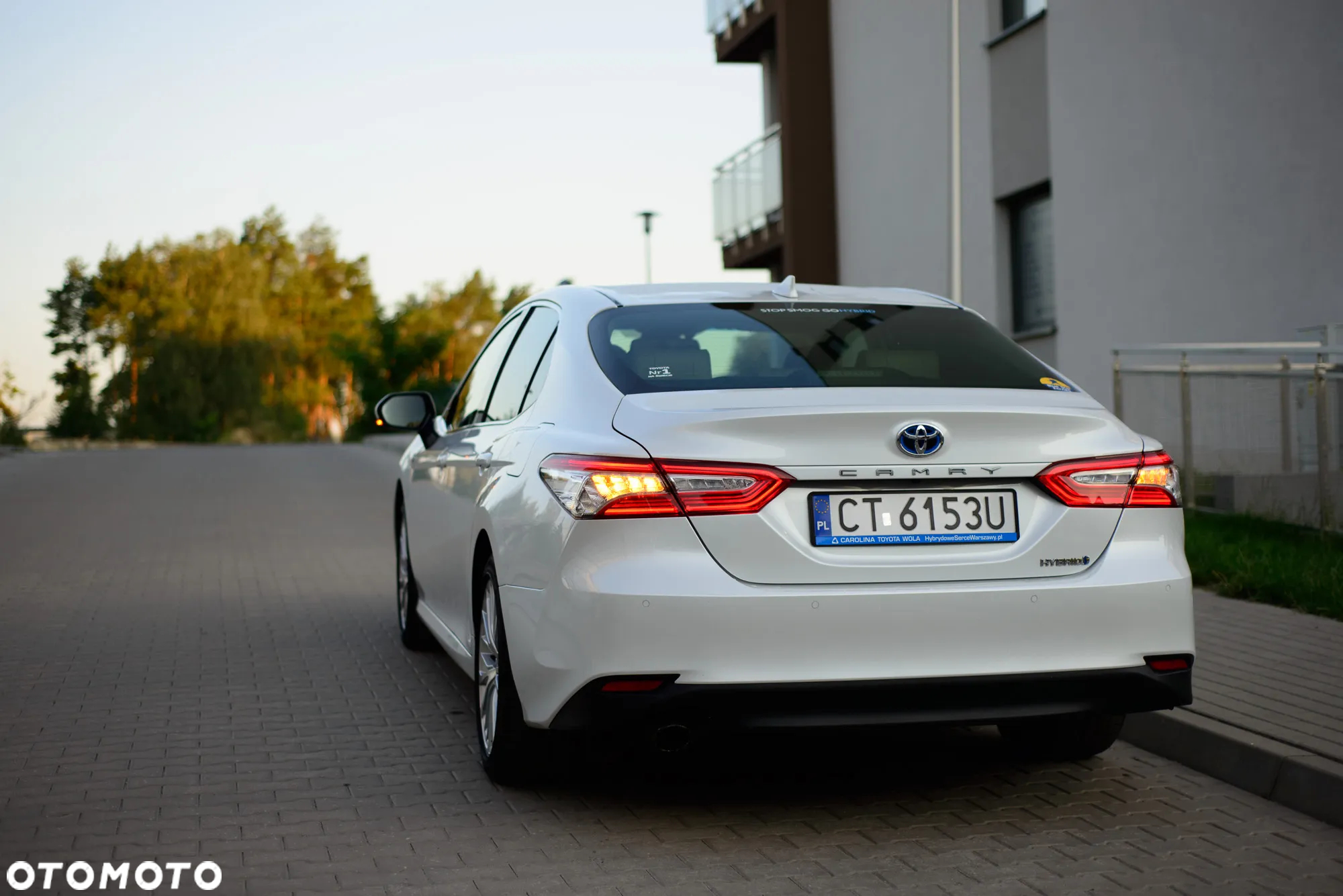 Toyota Camry 2.5 Hybrid Executive CVT - 7