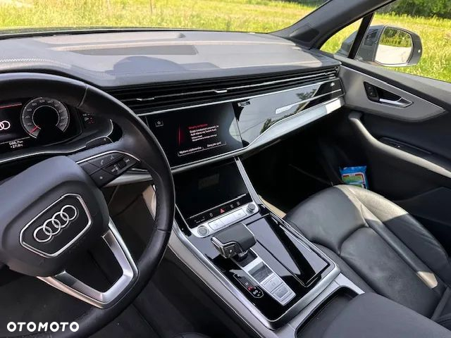 Audi Q7 - 9