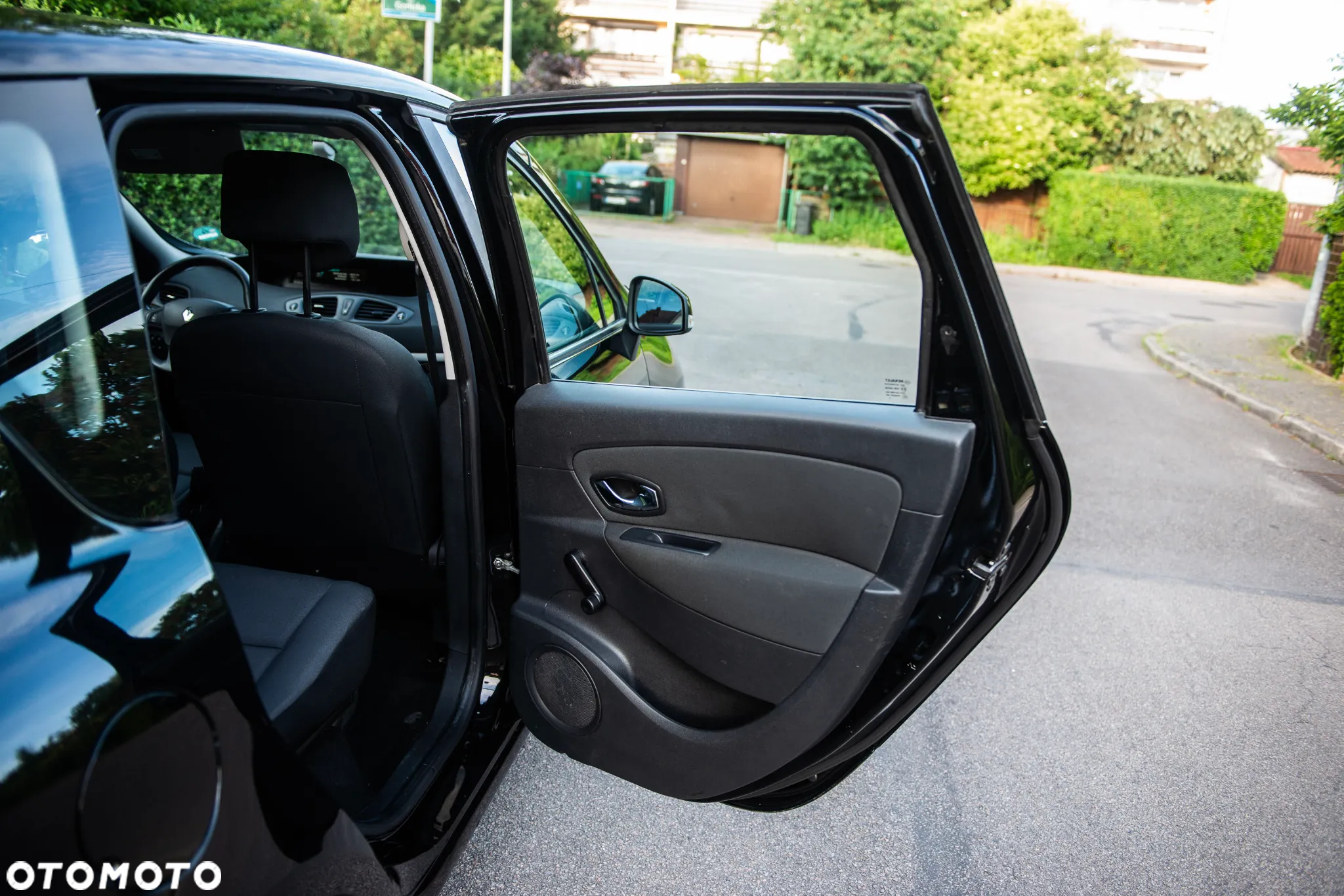 Renault Scenic 1.6 16V 110 Dynamique - 23