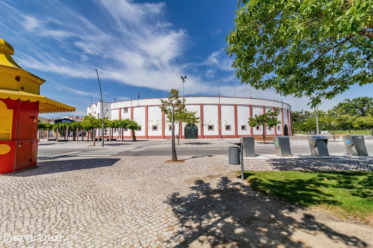 Terreno Urbano para Construção com vista para a Lezíria - Grande imagem: 5/6