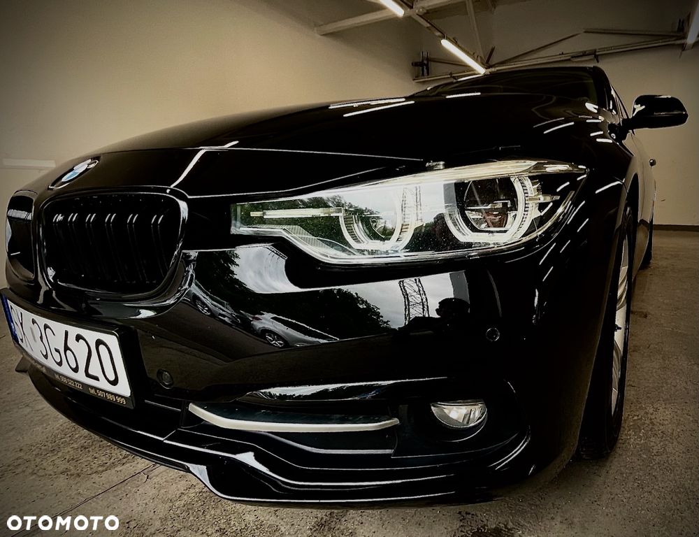 BMW Seria 3 320d Sport Line - 2