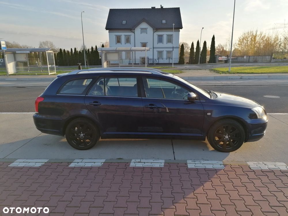 Toyota Avensis 1.8 VVT-i Combi - 6