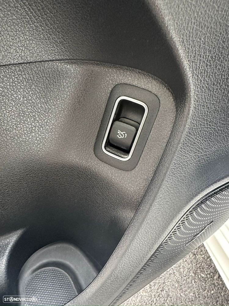 Mercedes-Benz A 180 d AMG Line Aut. - 16