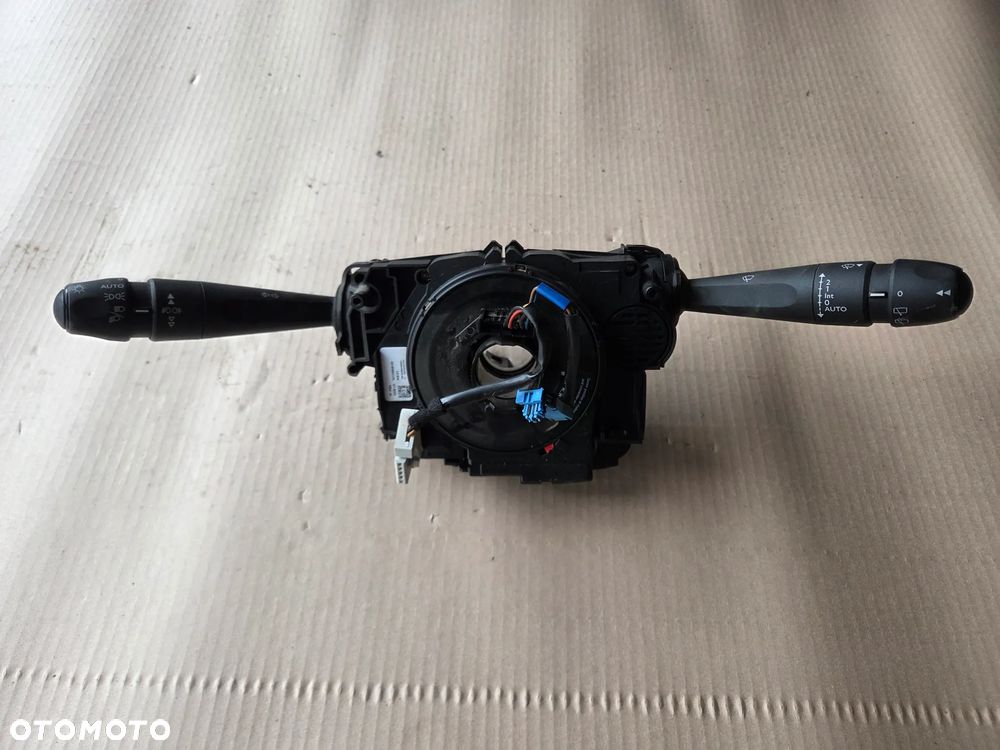 Przełącznik zespolony Citroen C4 Cactus LIFT - 1