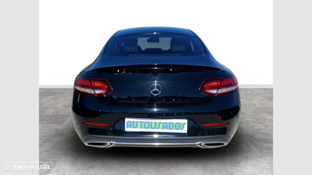 Mercedes-Benz C 200 — fotografia 7