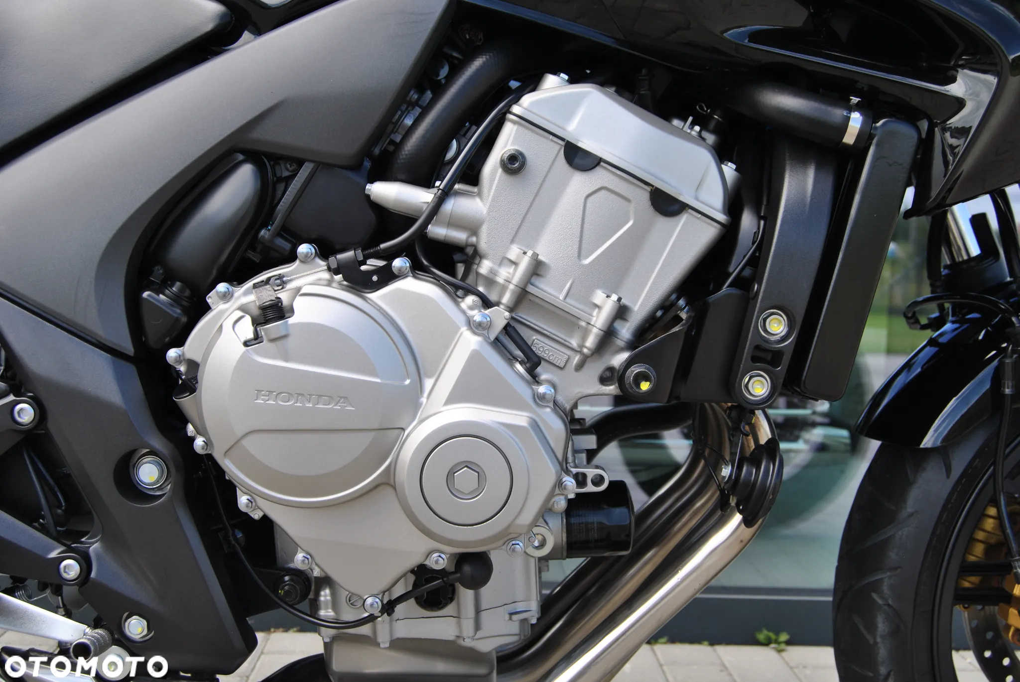 Honda CBF - 11