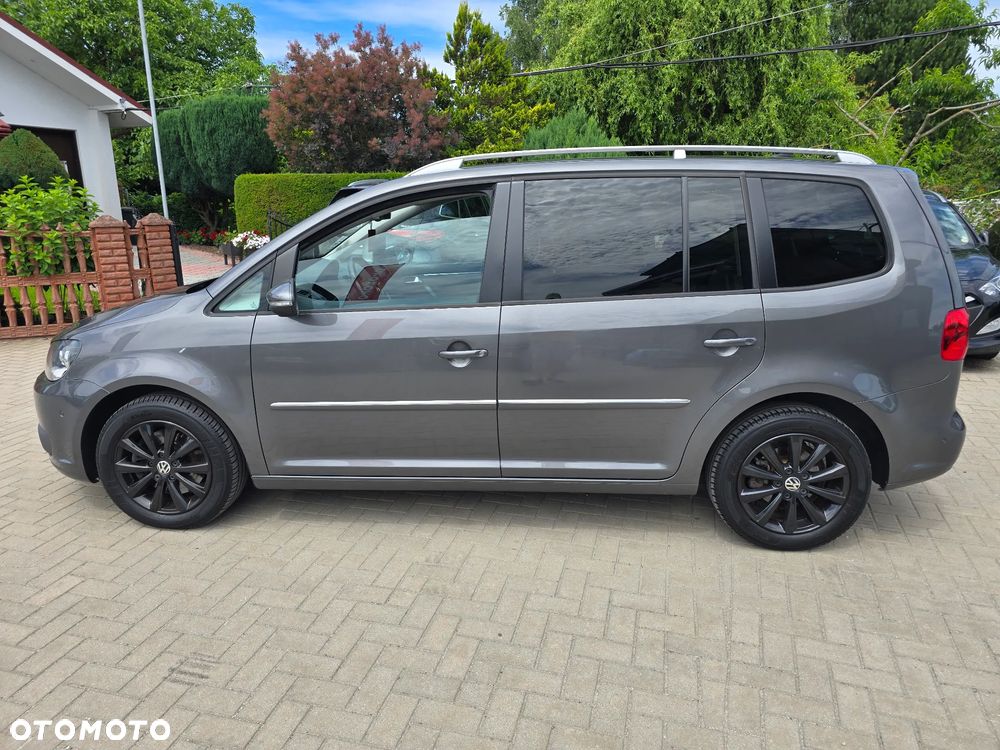 Volkswagen Touran - 7