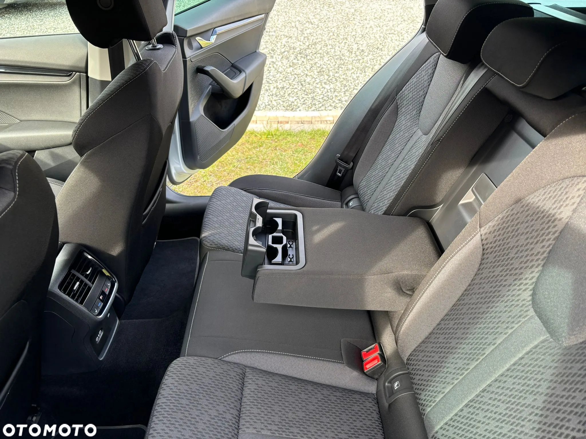 Skoda Octavia 1.5 TSI Business - 21