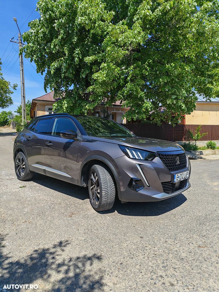 Peugeot 2008 1.2L PureTech 130 S&S EAT8 GT - 2