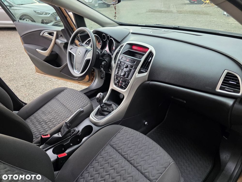 Opel Astra 1.4 Active EU6 - 22