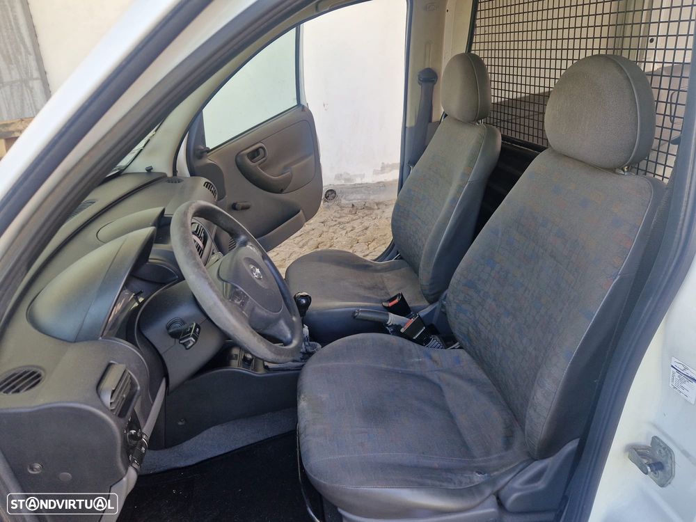 Opel Combo Tour 1.7 DTi - 3