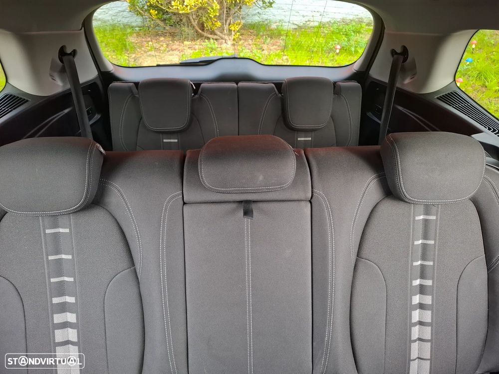 BMW 216 Gran Tourer d 7L Line Sport Auto - 26