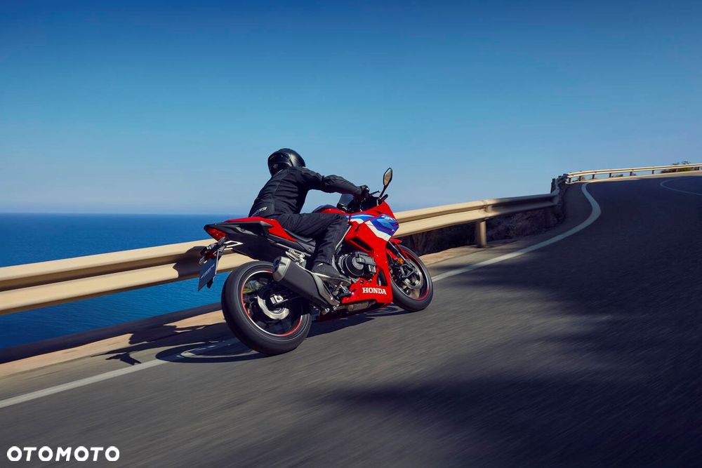 Honda CBR - 11