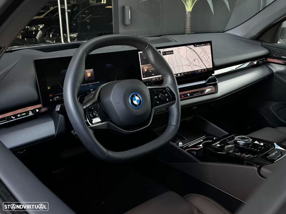 BMW 530 e - 17