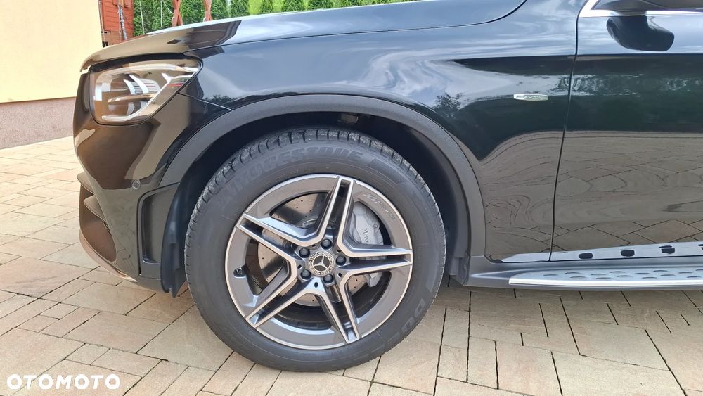 Mercedes-Benz GLC - 13