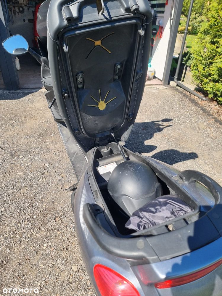 Piaggio X9 - 10