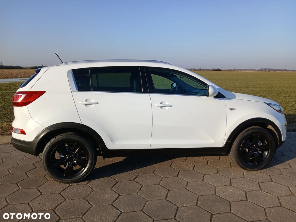 Kia Sportage 1.7 CRDI 2WD ISG Dream-Team Edition - 31