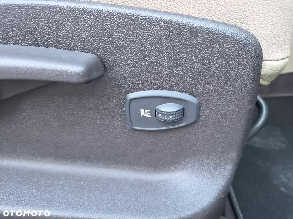 Renault Grand Scenic - 23