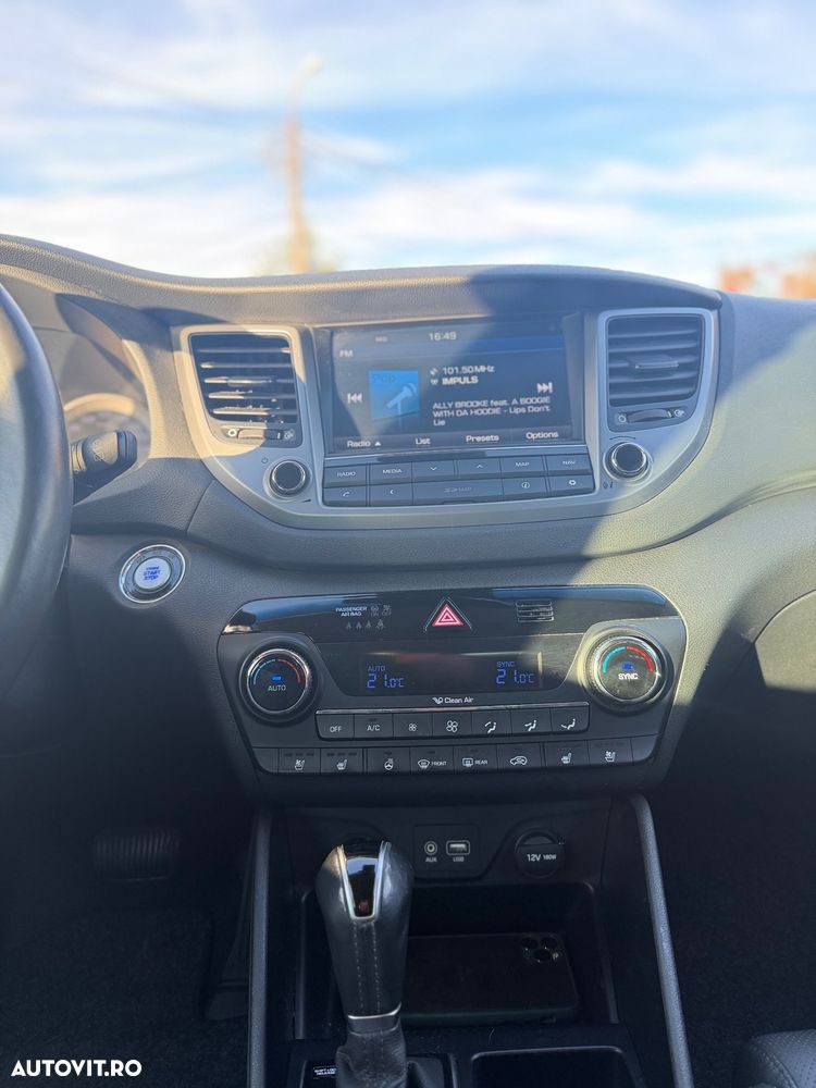 Hyundai Tucson 2.0 CRDI 4WD Automatik Premium - 9