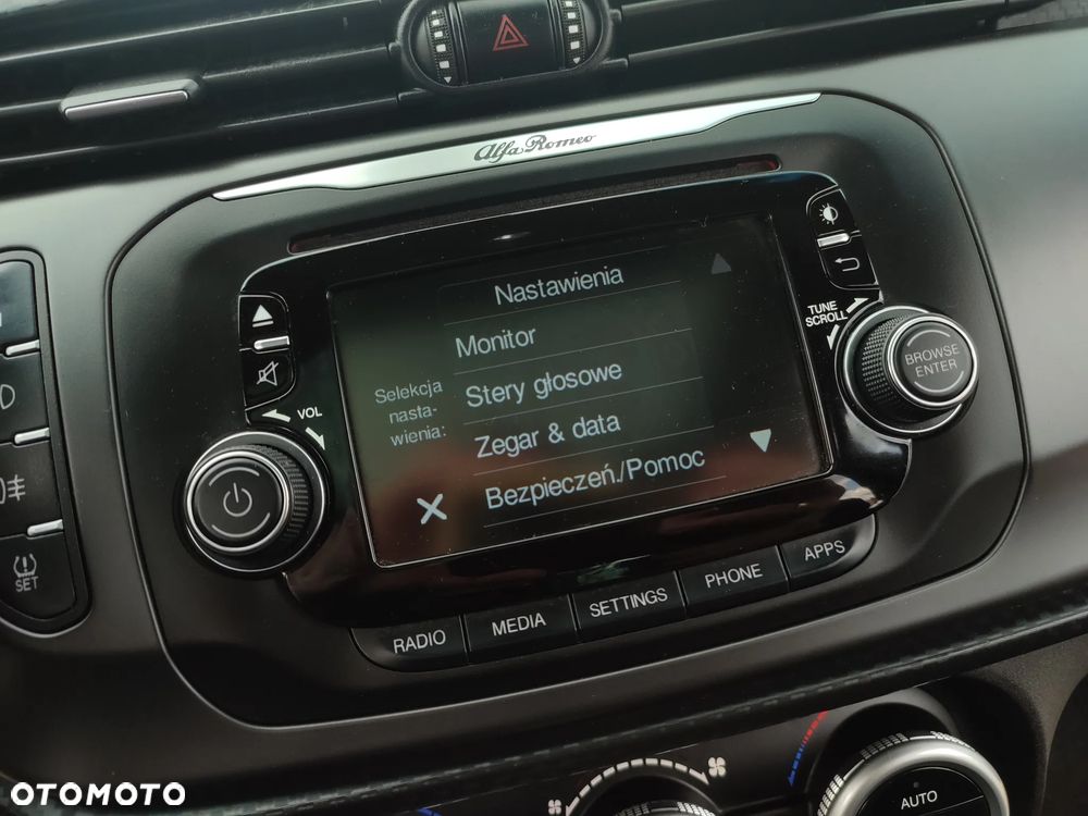 Alfa Romeo Giulietta 1.4 TB 16V Lusso - 31