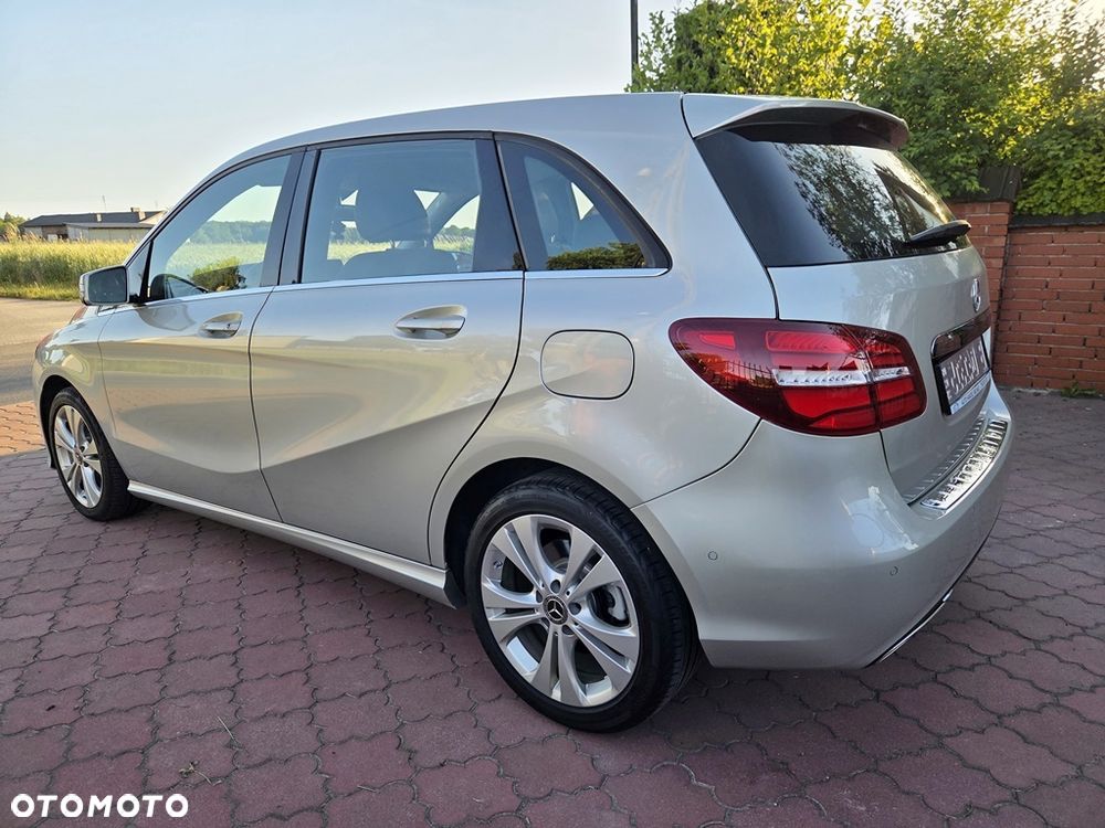 Mercedes-Benz Klasa B 250 7G-DCT Edition - 4