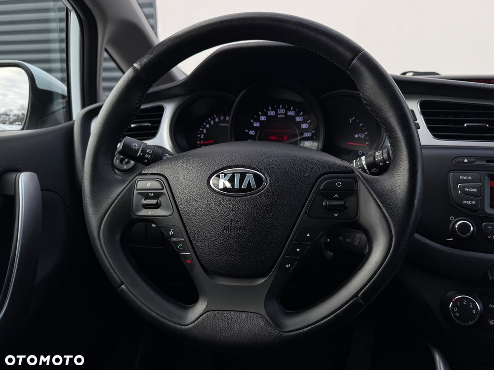 Kia Ceed 1.6 GDI Vision - 10