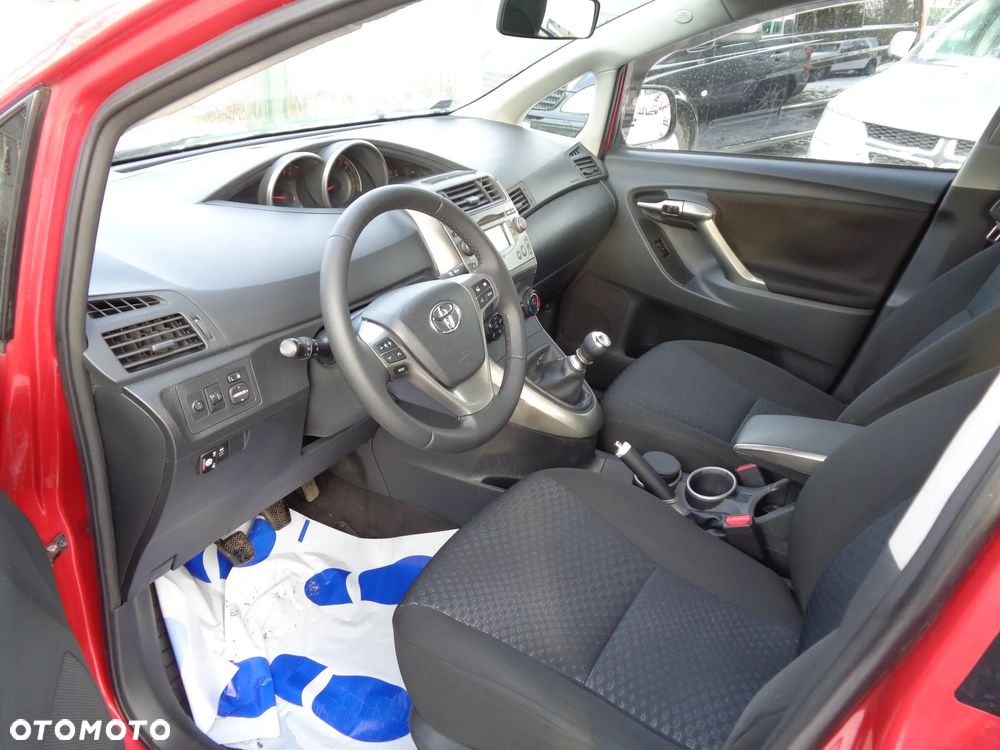 Toyota Verso 1.8 5-Sitzer Executive - 8