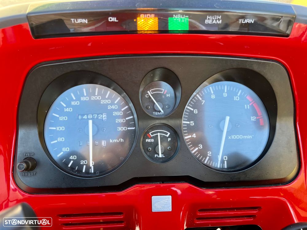 Honda CBR 1000 F - 18