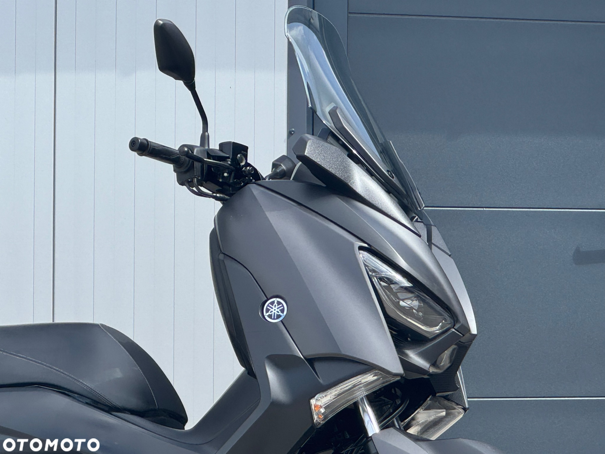 Yamaha X-max - 5