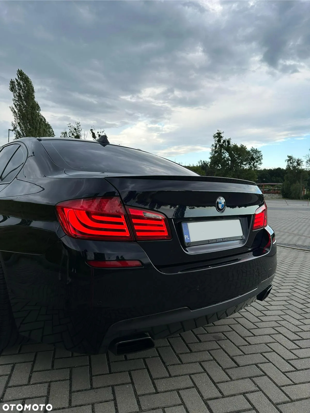 BMW Seria 5 M550d xDrive - 4