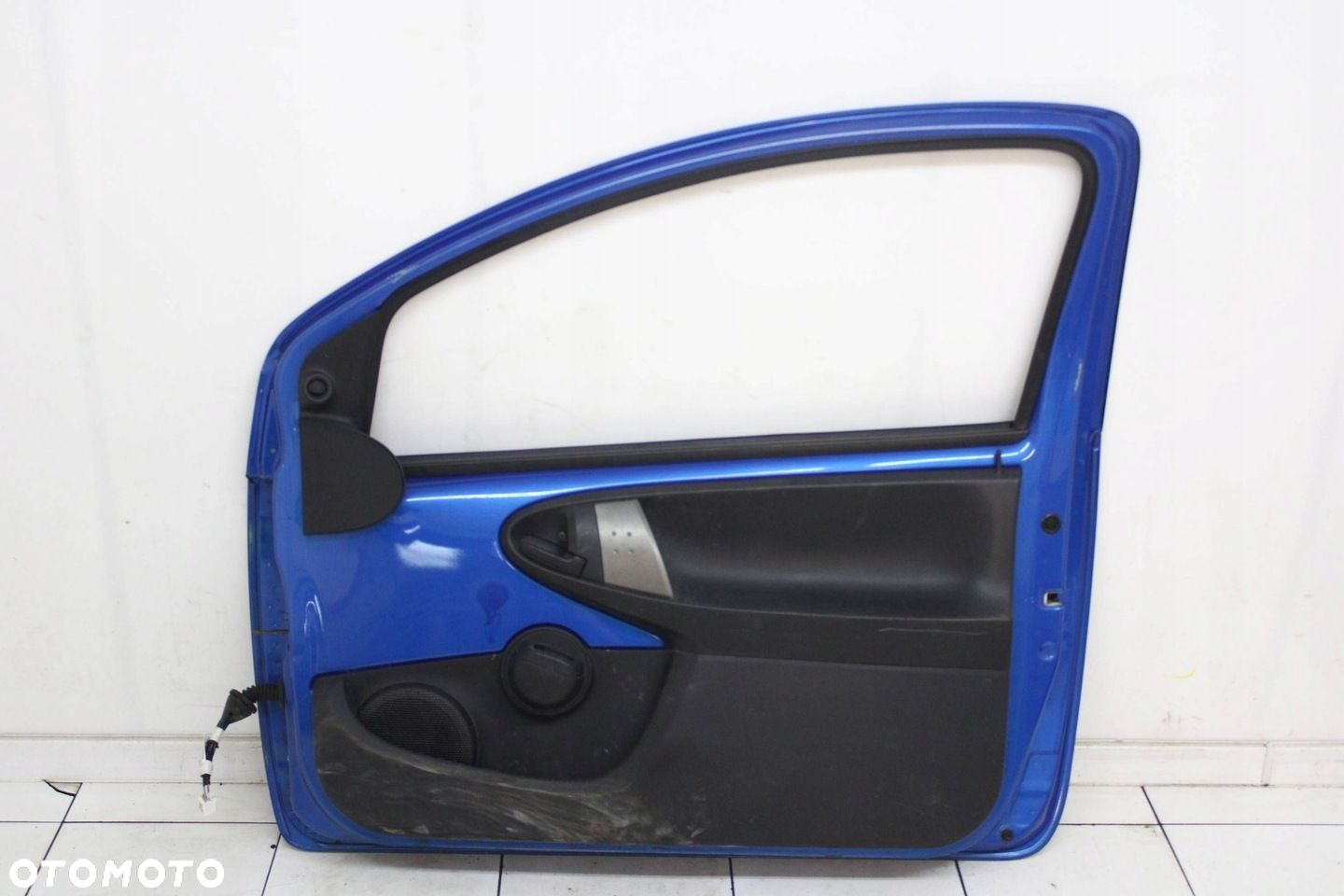 PEUGEOT 107 C1 AYGO 3D 05R- DRZWI PRAWE PRZEDNIE PRAWY PRZÓD ELX - 2