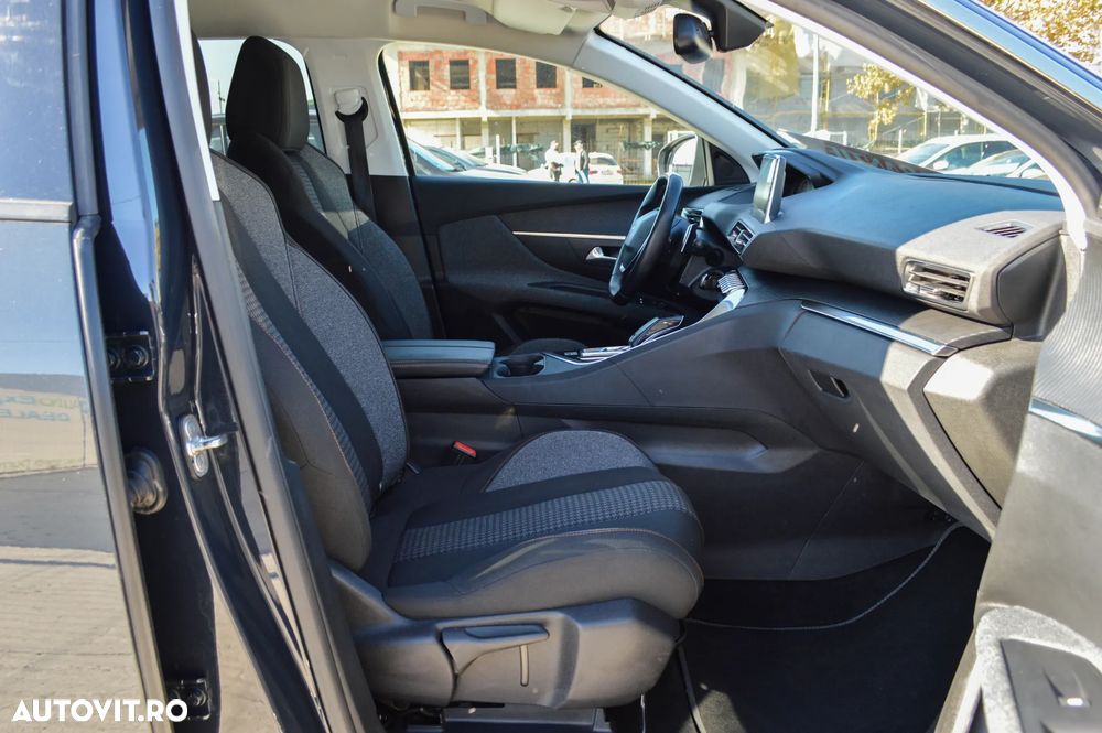 Peugeot 3008 1.5 BlueHDI 130 EAT8 Active Pack - 28